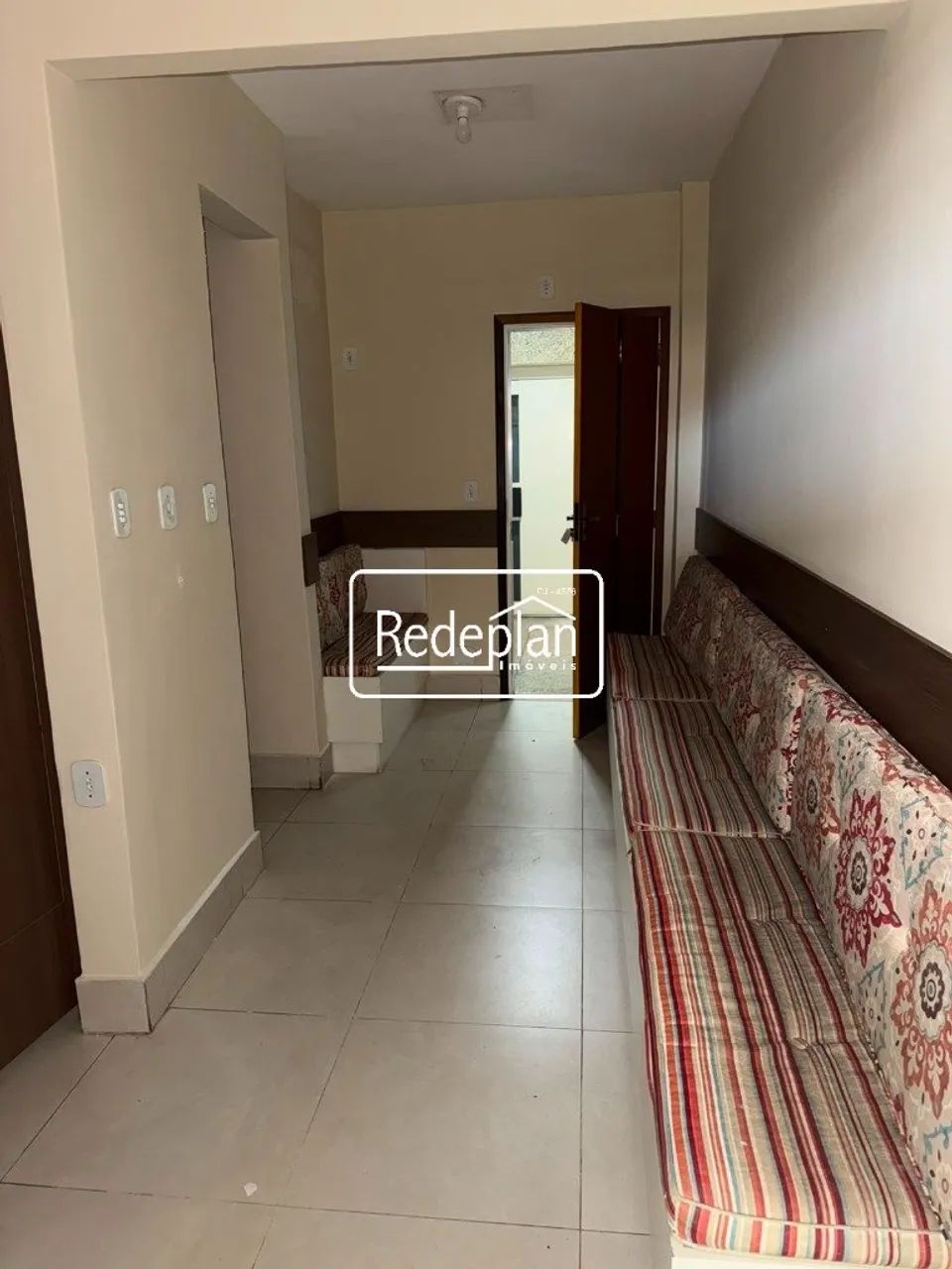 Sala Comercial Centro de Barra Mansa - Foto 2