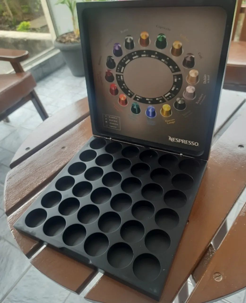 Estojo NessPresso para cápsulas de café
