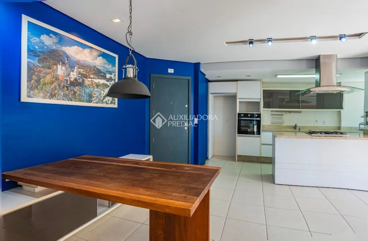 Apartamento à venda no bairro Agronômica com 76 m² e 2 dormitórios/quartos disponíveis. - Foto 2