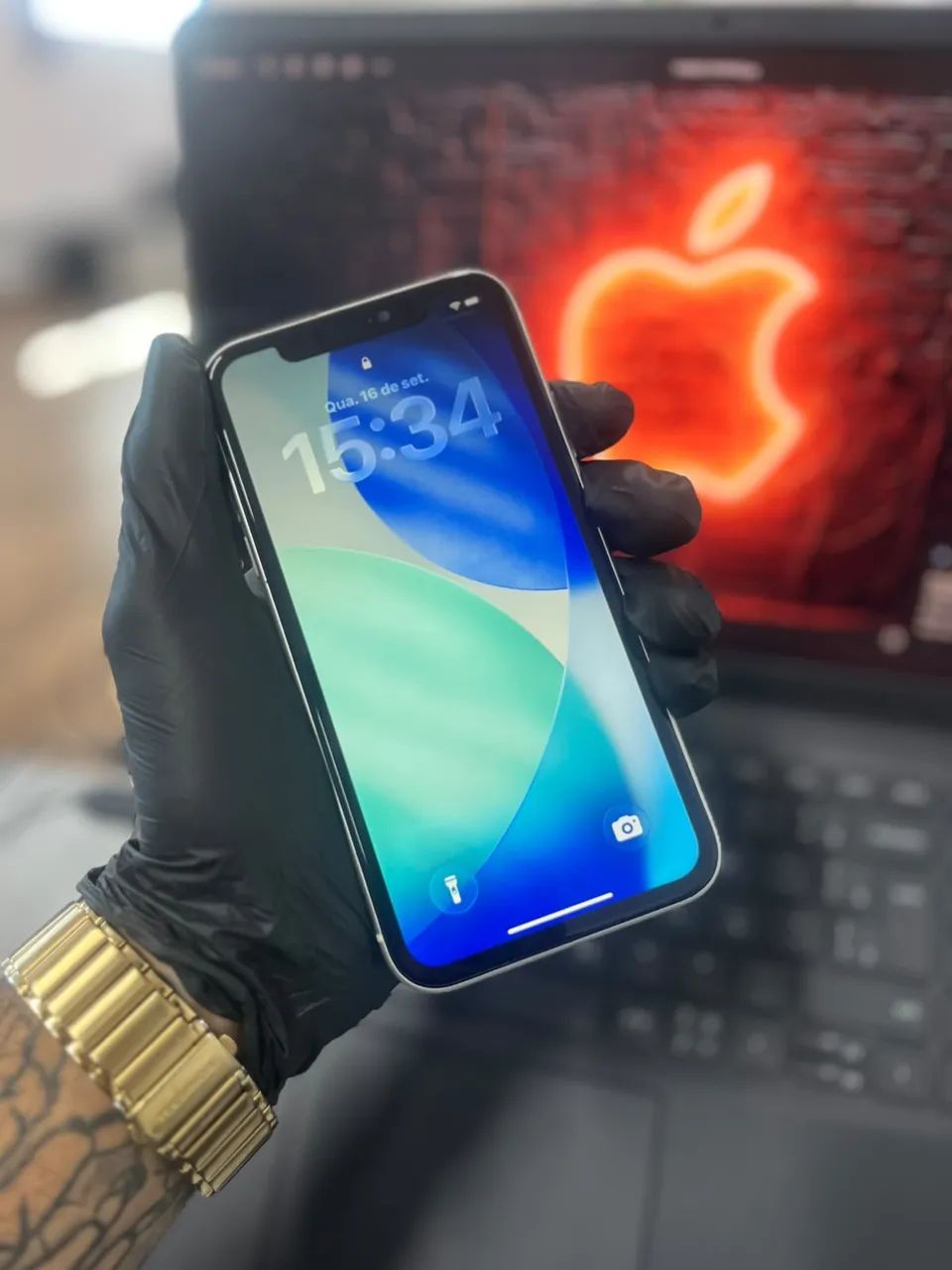 iPhone 11 64GB branco  - Foto 3