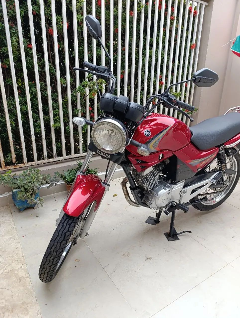 YBR 125 E - 2008 - Foto 5