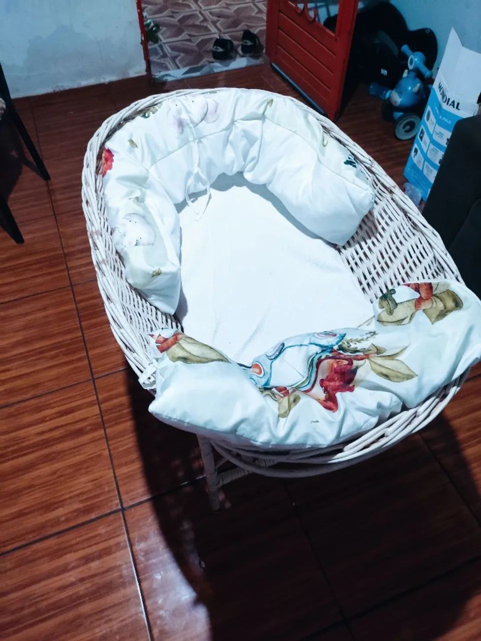 Moisés e berço em ótimas condições, pouco usado. - Foto 3