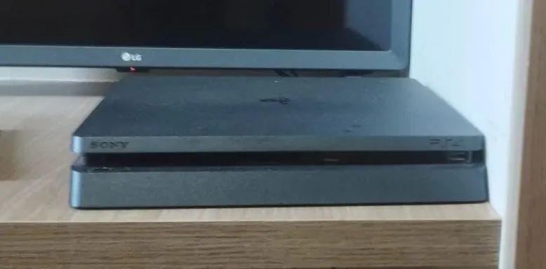PS4 - Foto 2