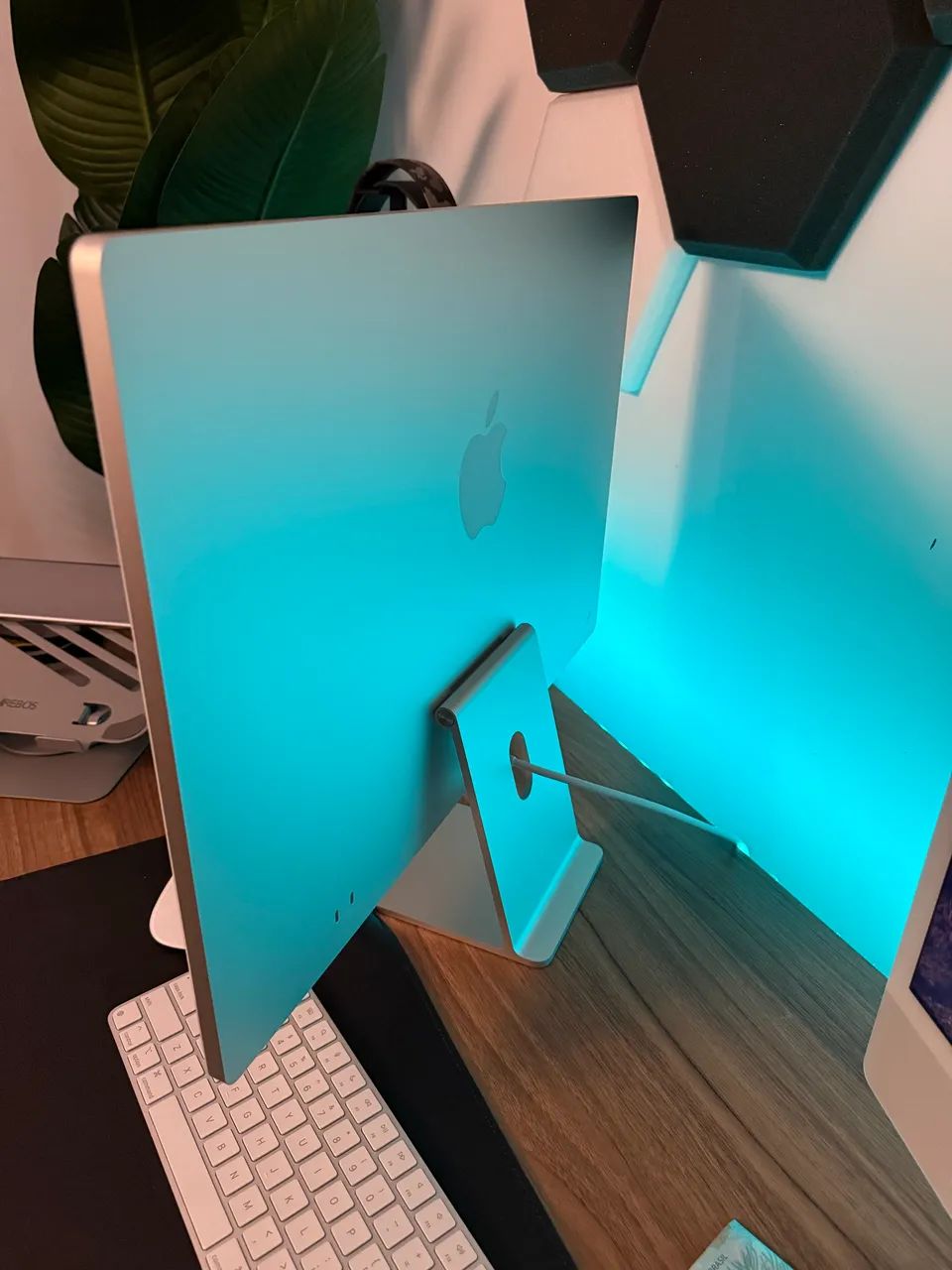 iMac Apple 24 Pol. M4 256GB 16GB impecável novinho - Computadores