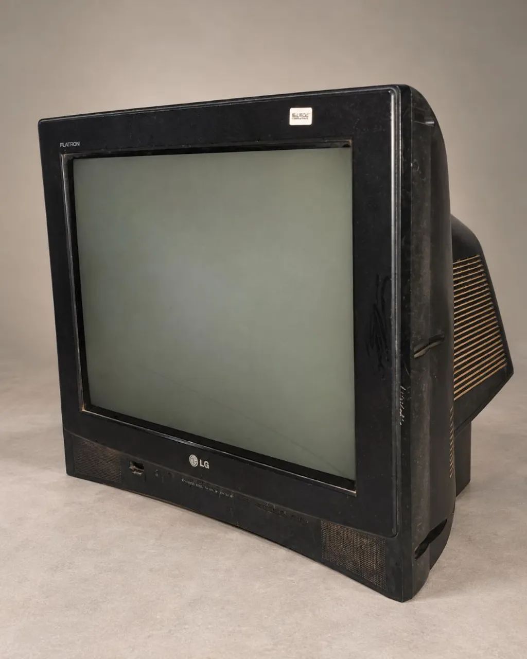 TV LG Flatron 21 polegadas com defeito para conserto ou peças