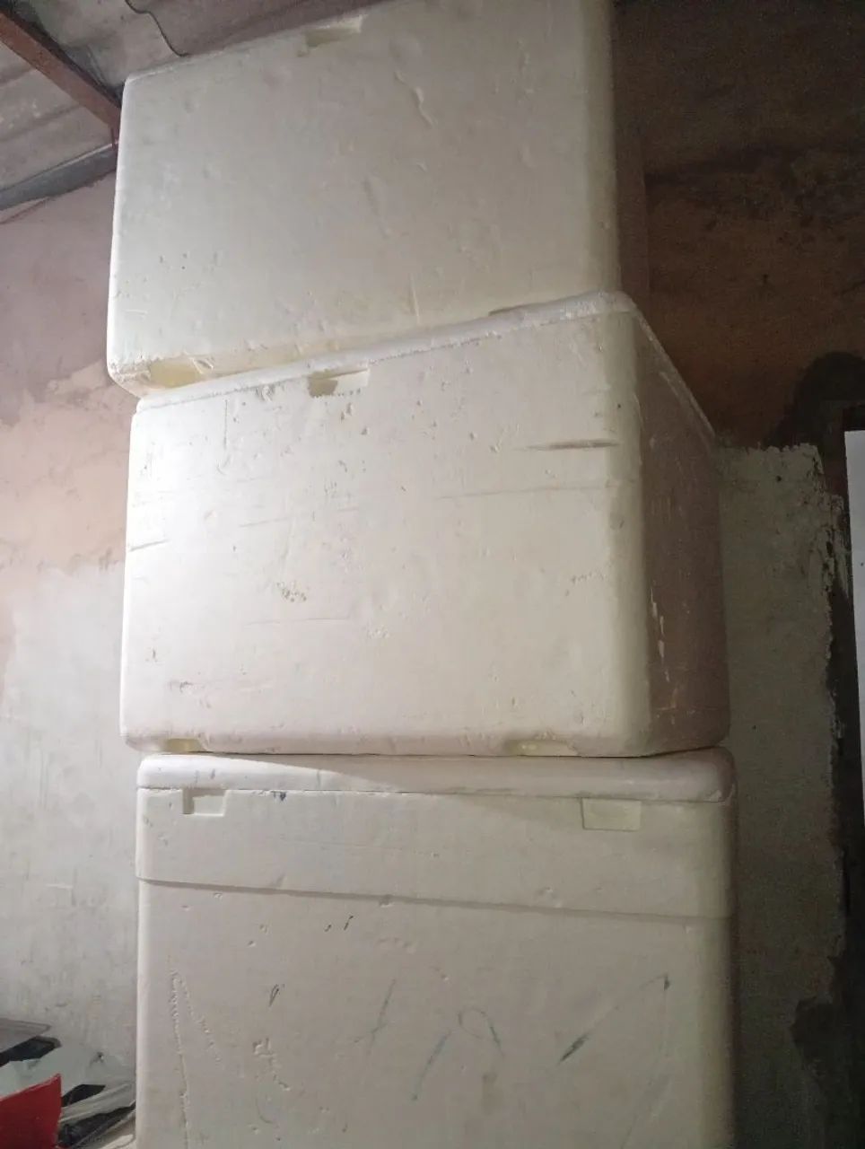 Vendo 4 caixas de isopor térmicas - Foto 2