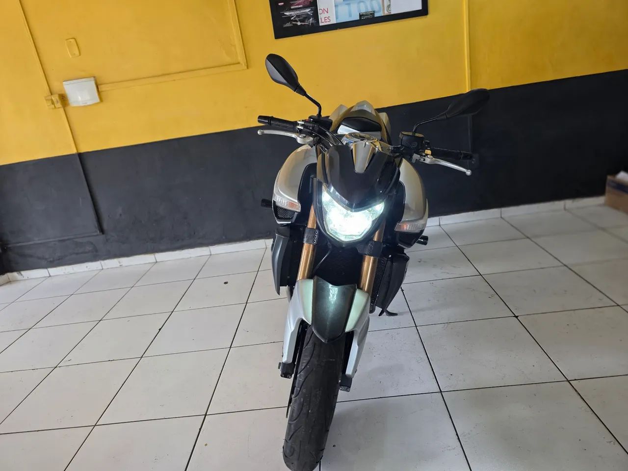 SUZUKI B-KING 1300cc, 2008.EXTRA.( DE GARAGEM). - Foto 4