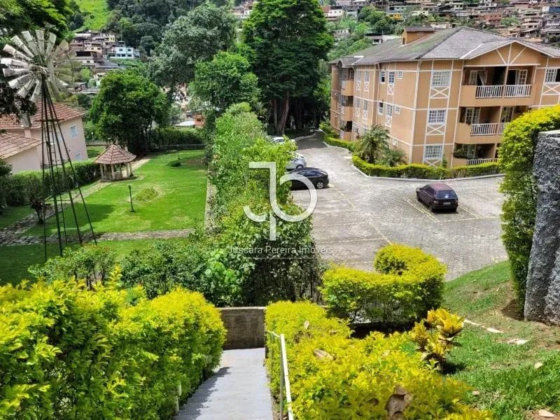 Apartamento à venda em Corrêas com 3 quartos e 2 vagas. - Foto 2