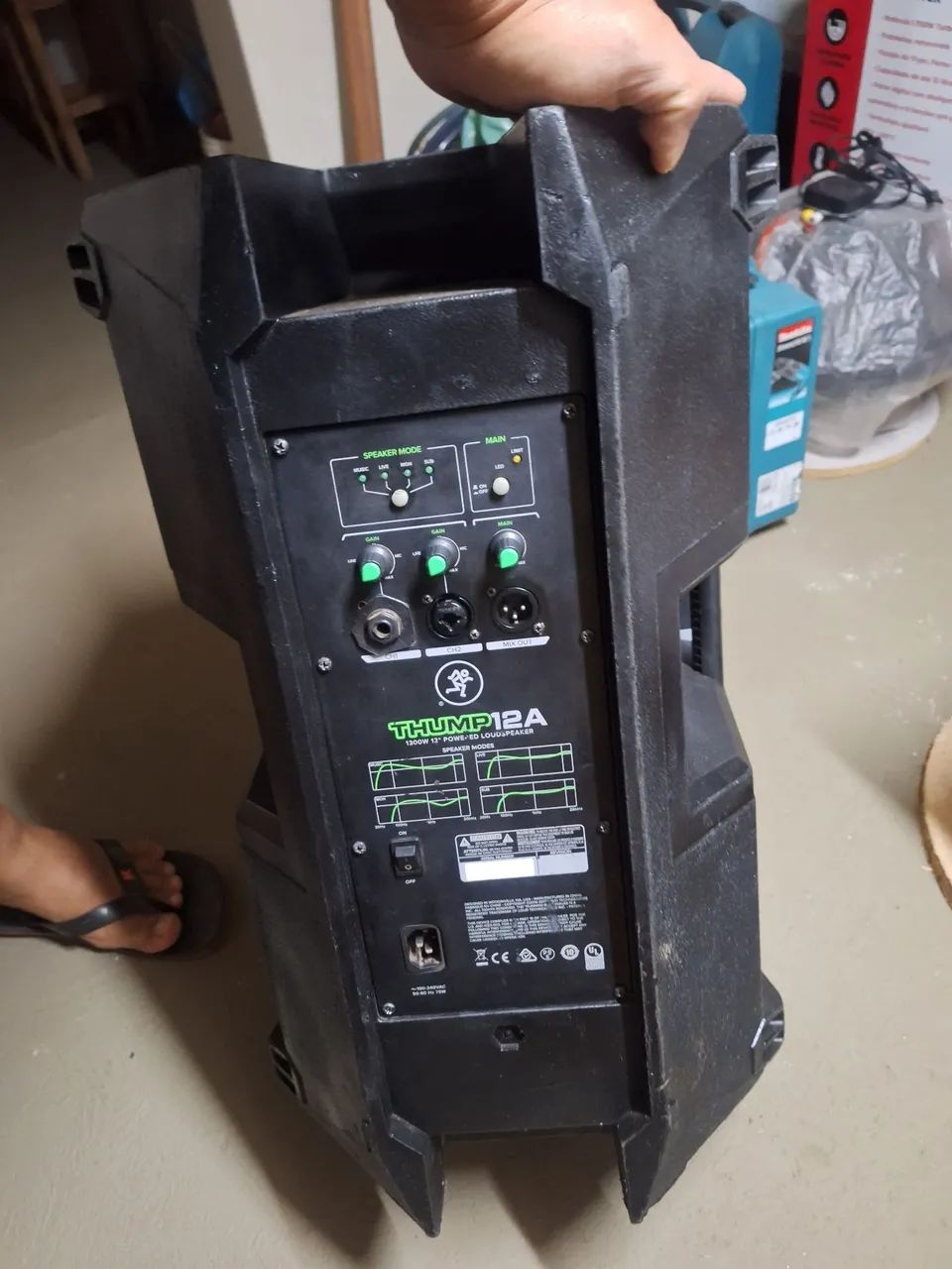 Caixa ativa mackie de 12 polegadas  - Foto 3