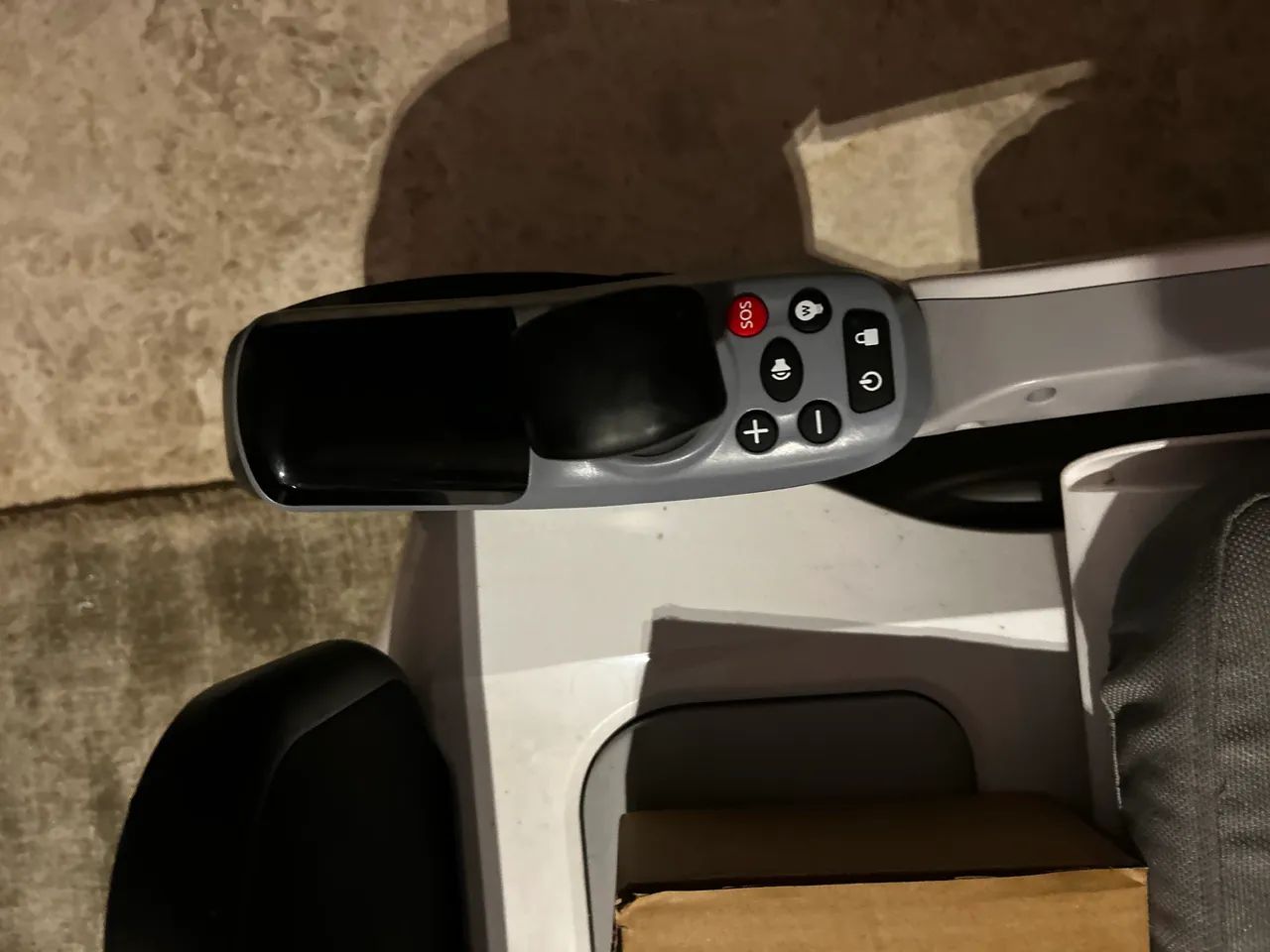 Cadeira de rodas motorizada  - Foto 5