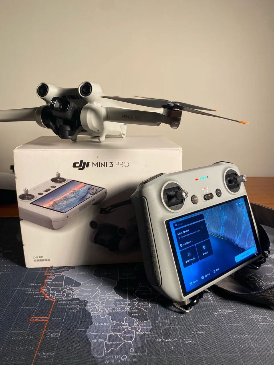 DJI Mini 3 PRO com tela no controle