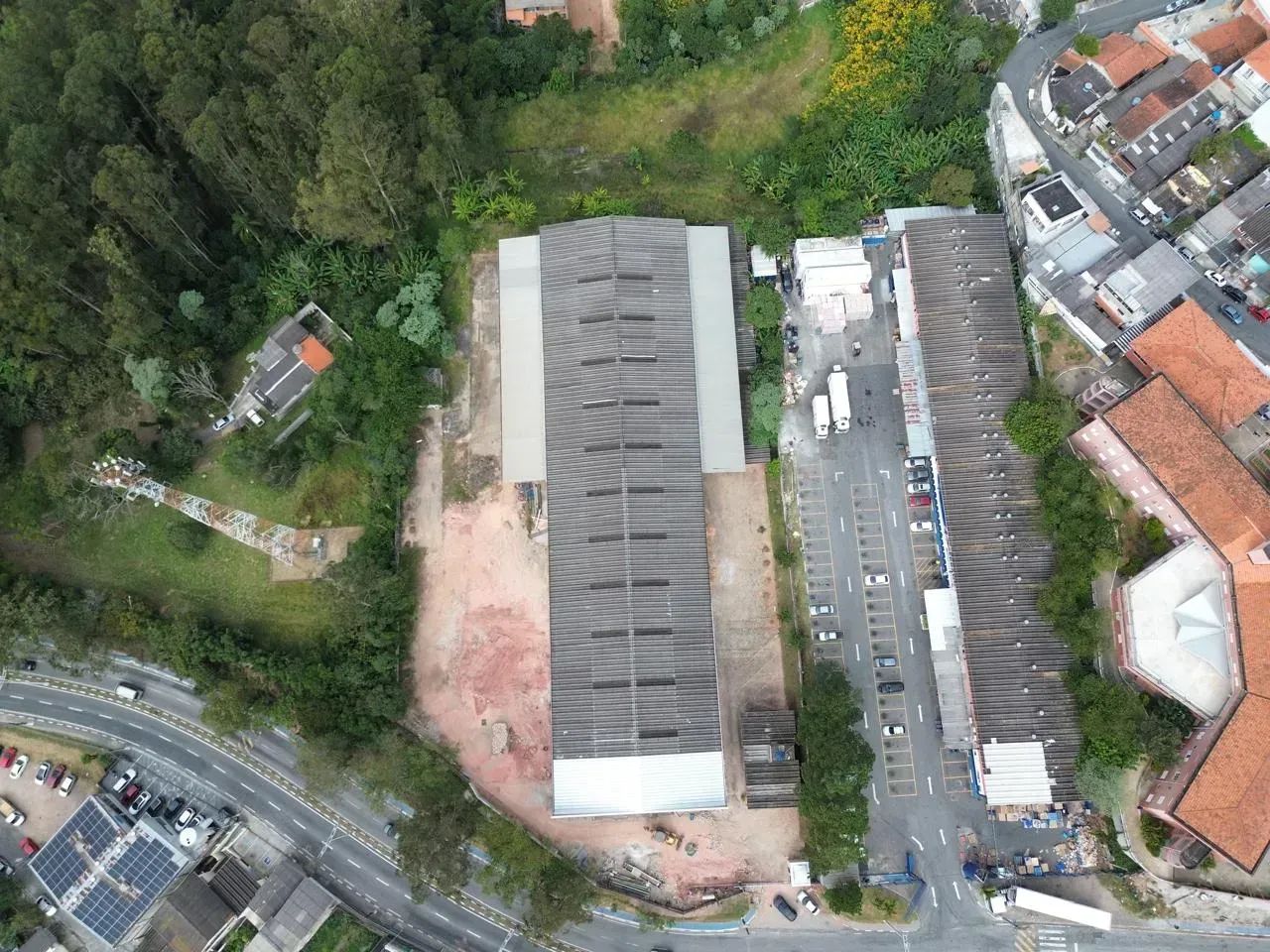 Galpão perto do Centro de Cotia com 3.100m² de área coberta e 8.000m² de terreno. - Foto 4