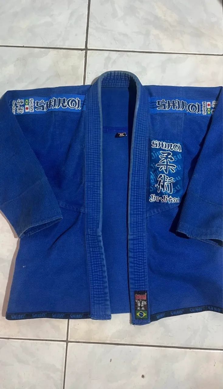 Quimono jiu-jitsu