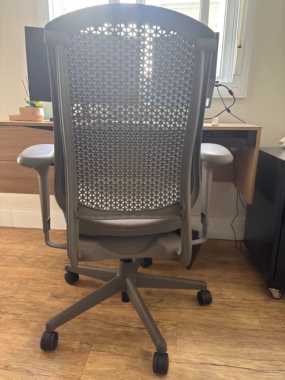 Cadeira de escritório HERMAN MILLER - Foto 3