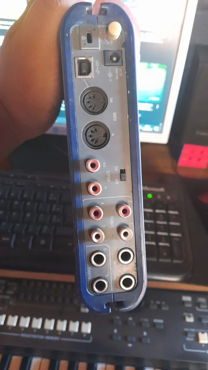Interface de Audio M-Audio Fast Track Pro - Foto 3