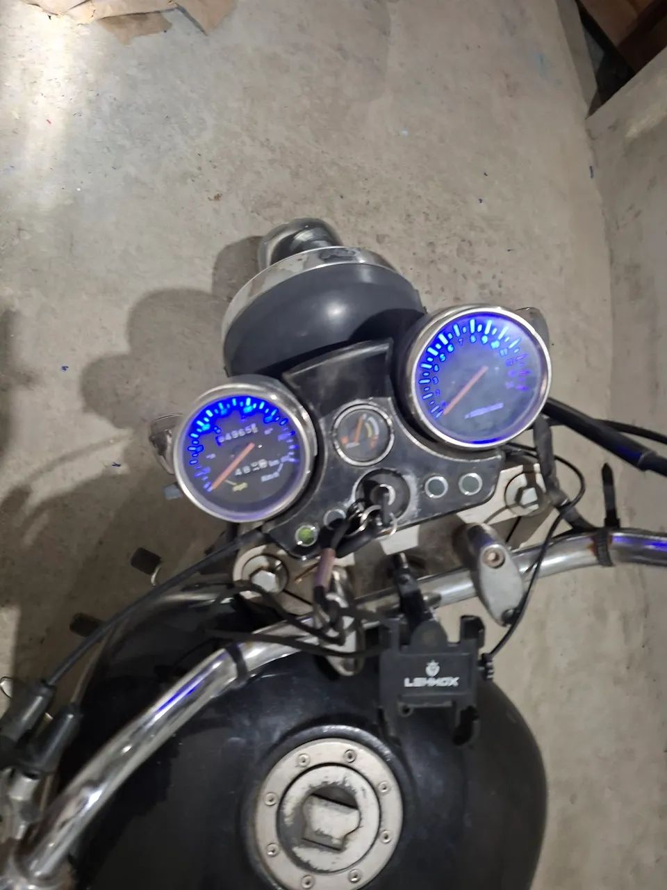 Moto Kasinski - Foto 4