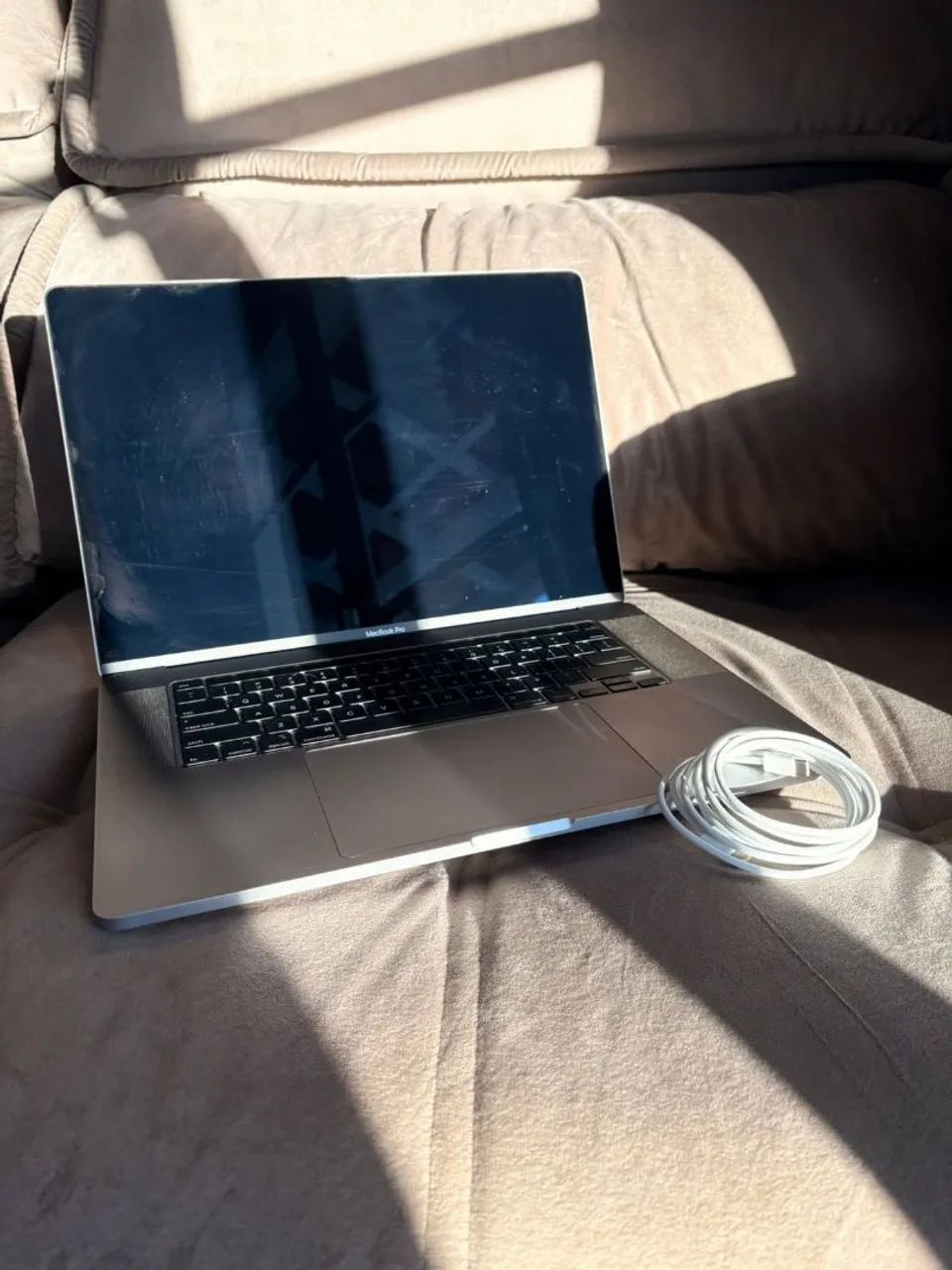MacBook Pro 2019 16