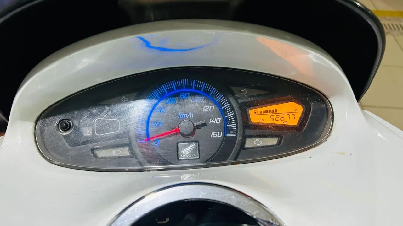 Honda PCX  - Foto 5