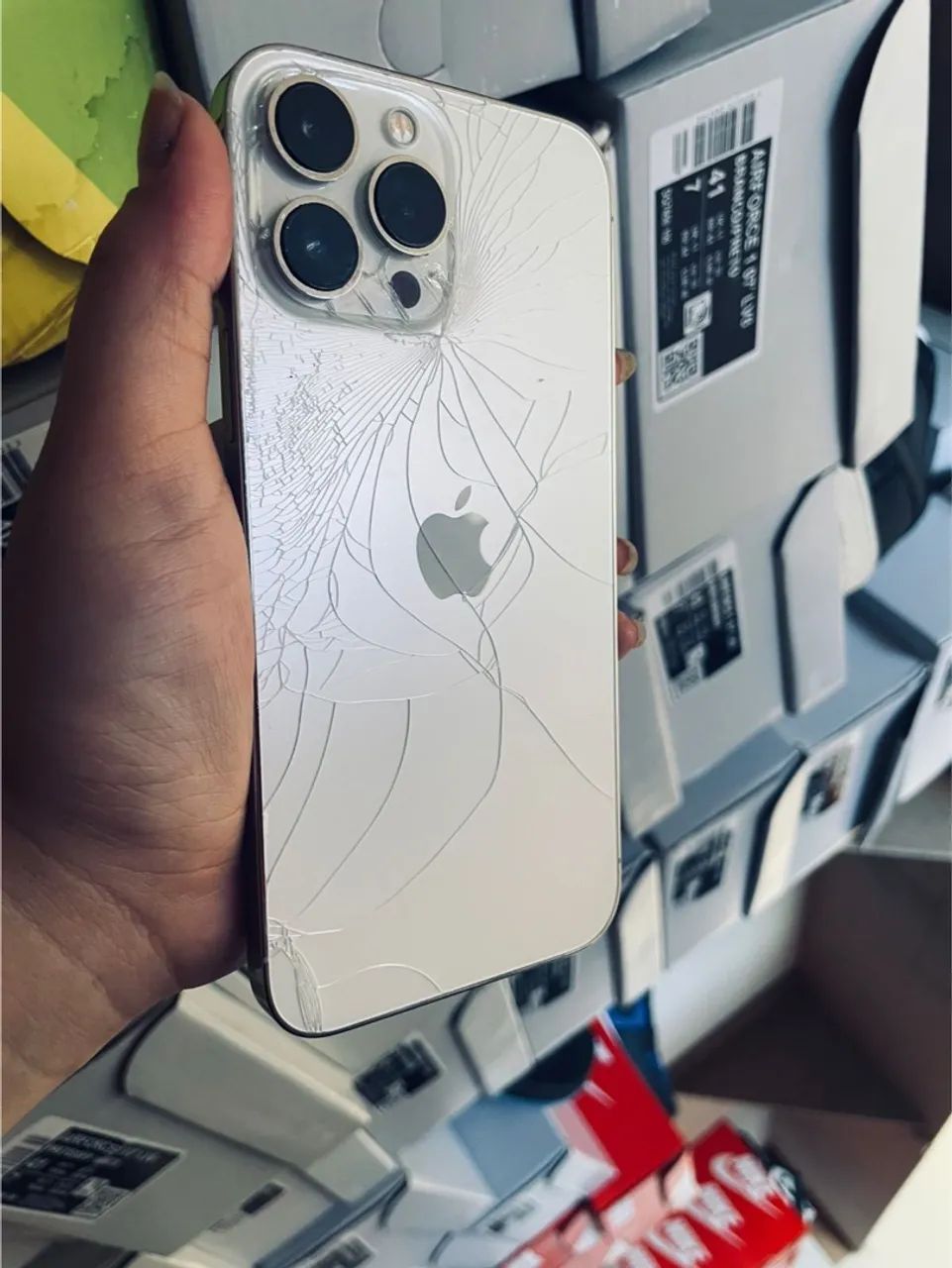 Iphone 13 pro max - 128gb - Foto 2