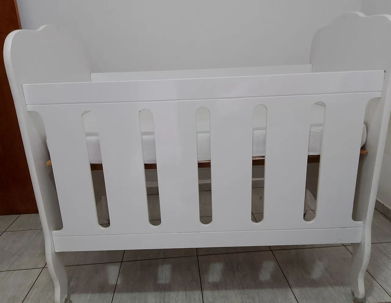 Berço 2 em 1 ( para menina ) 