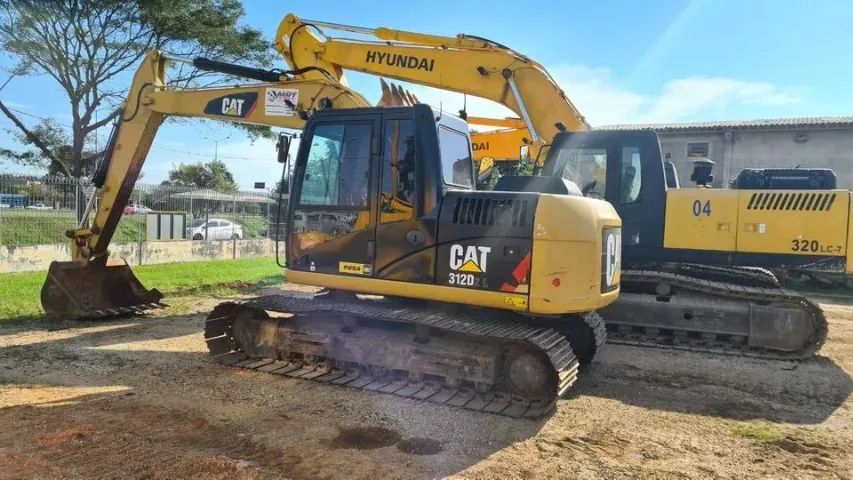 Escavadeira Cat 312 D2L 2015 - Foto 4
