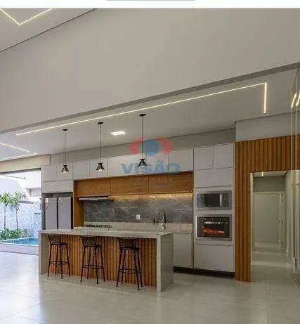 CASA MODERNA COM PISCINA E 3 SUÍTES NO DONA LUCILLA - Foto 3