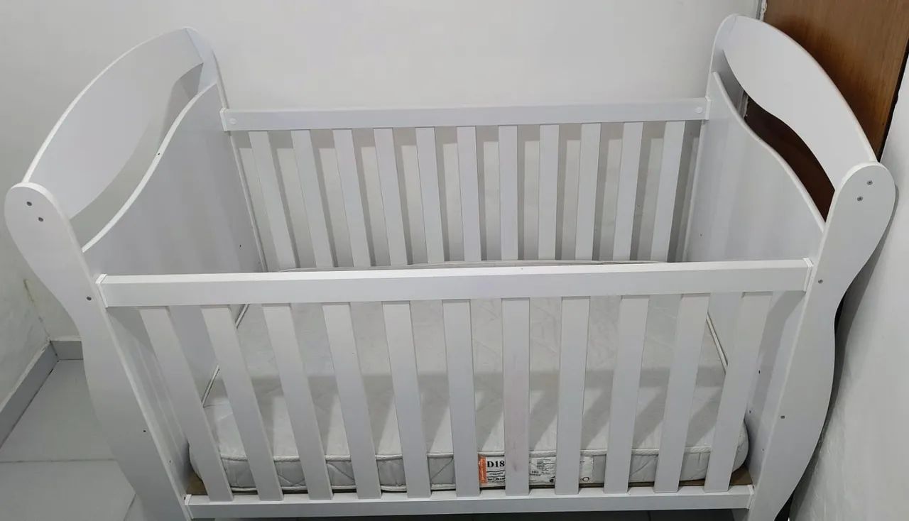 Berço Americano 3 em 1 (Berço, Mini Cama e Mini Sofá) + Colchão Incluso - Foto 3