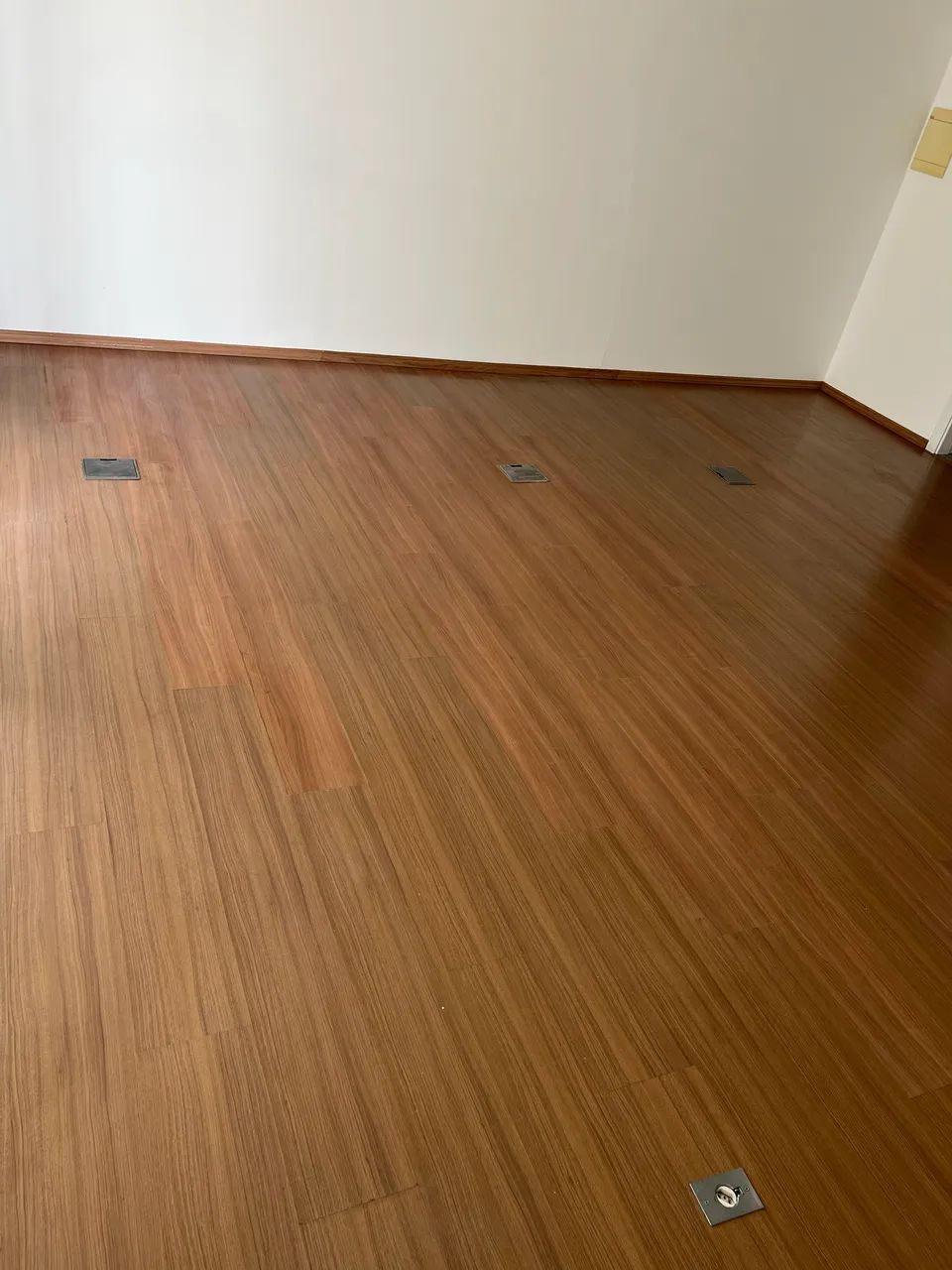 SÒ reparos e consertos piso laminado / Whatts 9.4027.1615  - Foto 4