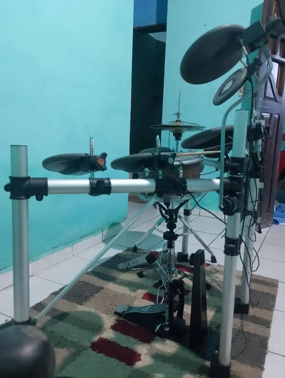 Bateria eletrônica alesis nitro  - Foto 4