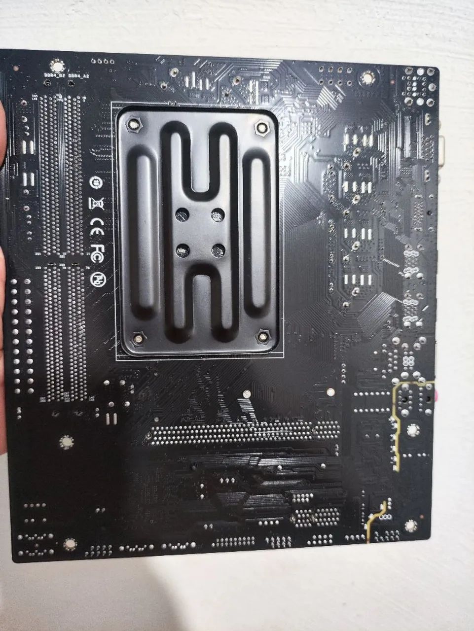 Placa mãe WPC A520 ( COM DEFEITO) - Foto 3