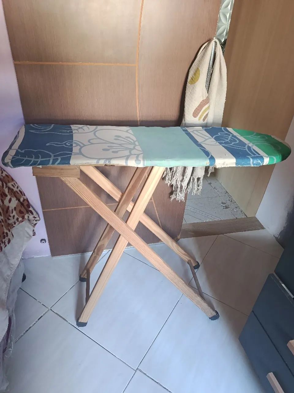Tábua de passar roupa - Foto 3