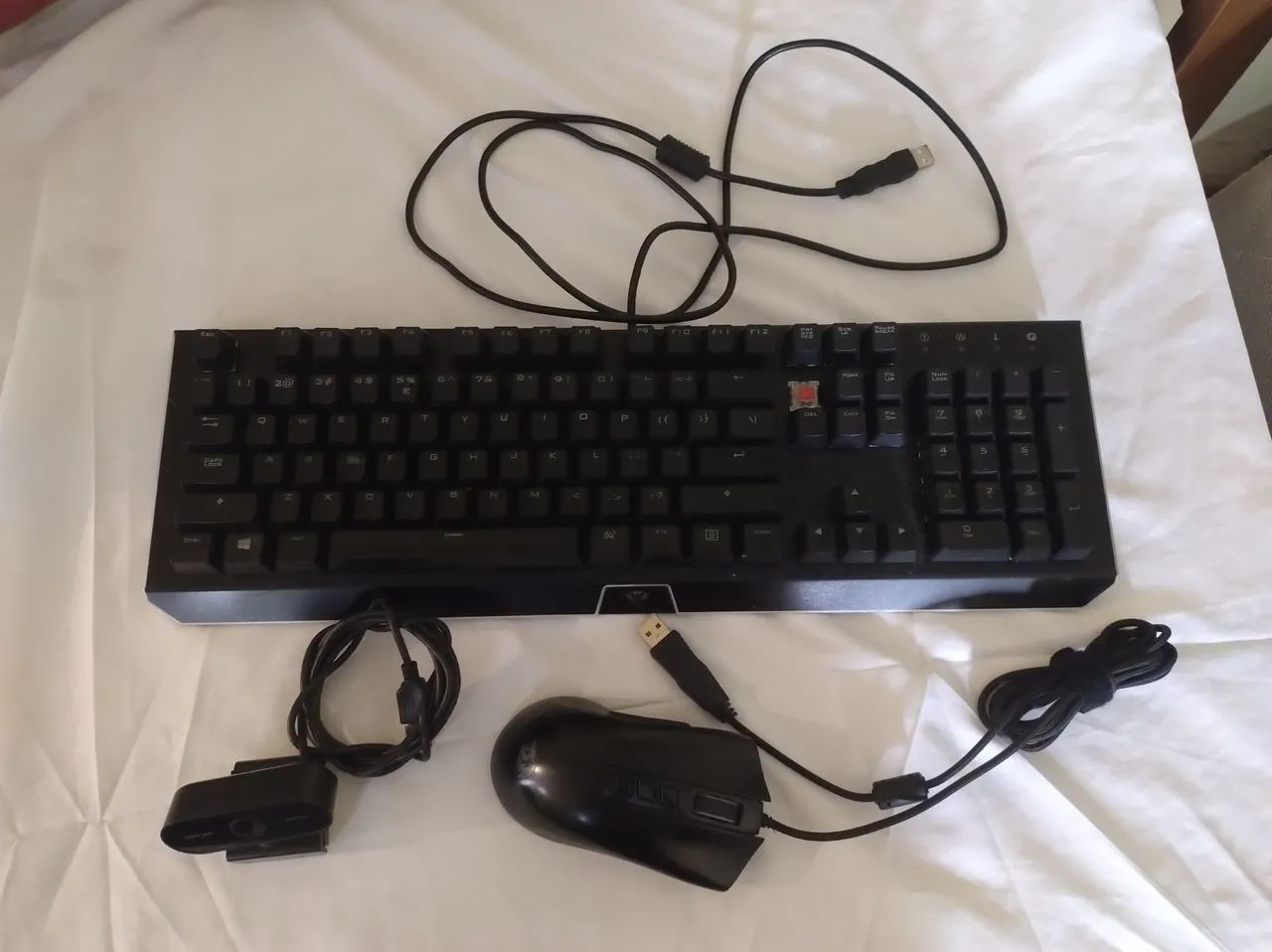 Teclado Gamer, Mouse Redragon e Webcam 