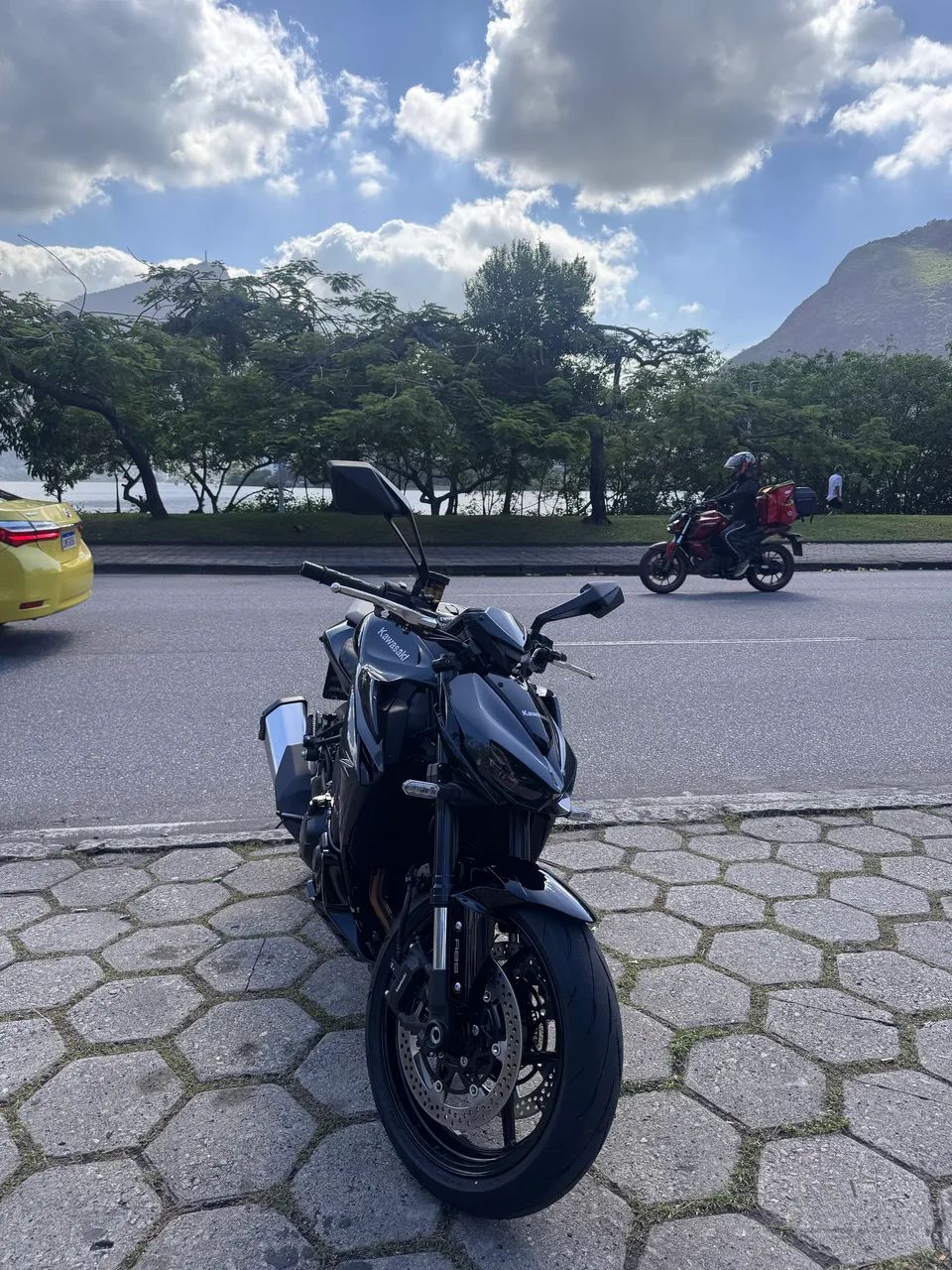 Z1100 - Foto 3