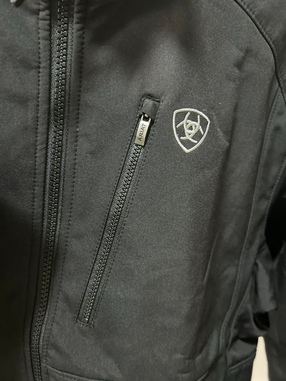 Jaqueta Ariat logo 2.0 softshell NOVA ORIGINAL - Foto 4