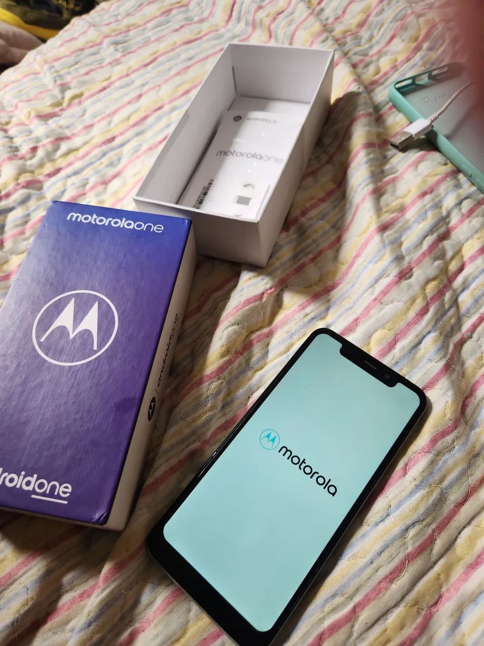 Motorola one  - Foto 3