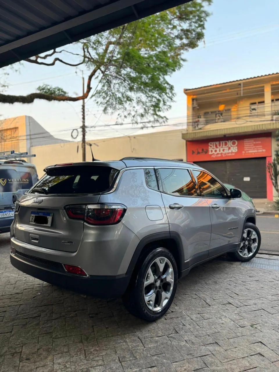 Jeep Compass Longitude 2.0 4X2 Flex 16V Aut. 2020 - Foto 2