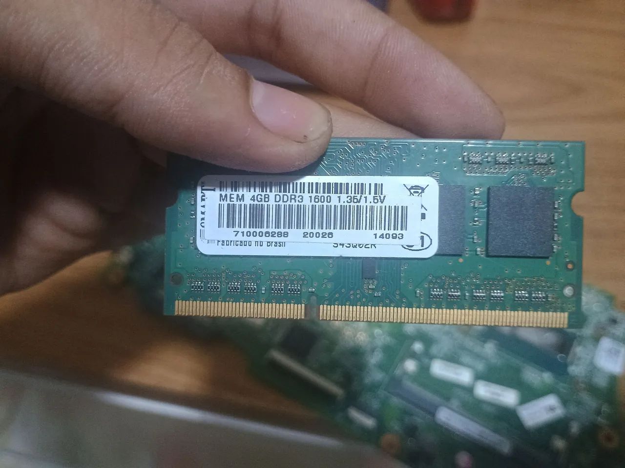 Memória 4g ddr3 Notebook!