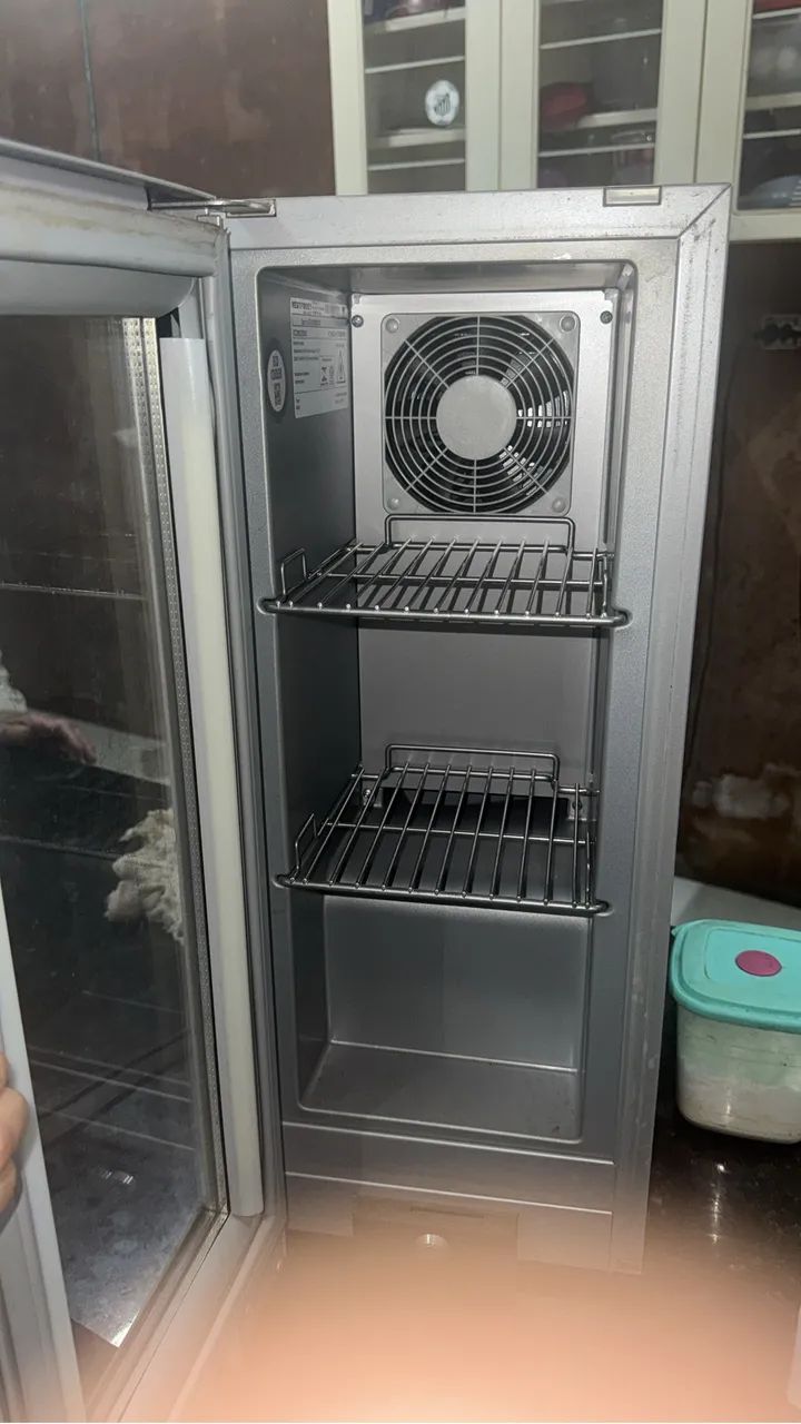 FRIGOBAR 