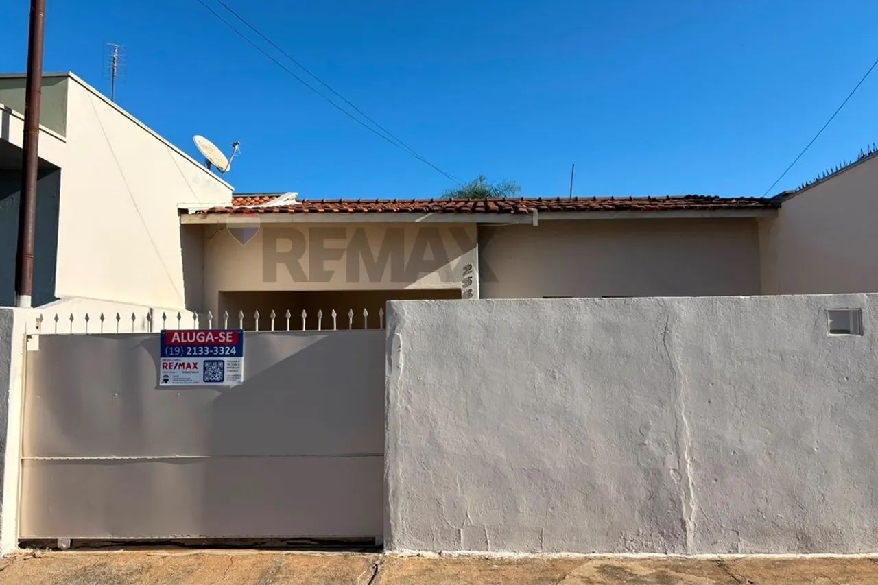 "Alugue: Casa 2 Dormitórios no Jardim Saulo"