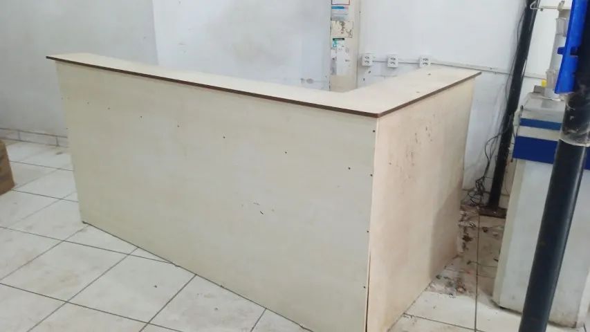 Balcão de Atendimento em L de MDF