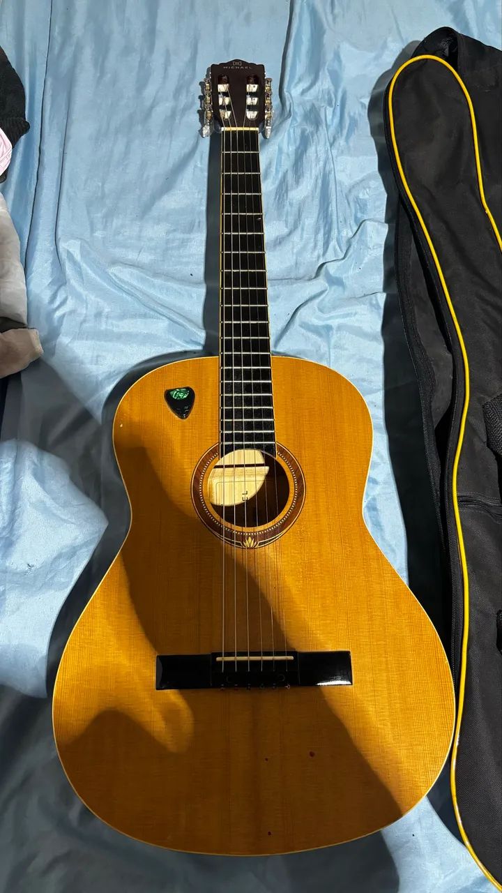 Violão Michael 