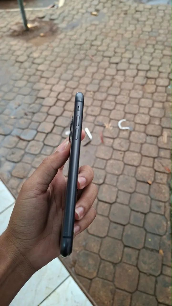 IPhone 11 64GB - Foto 3