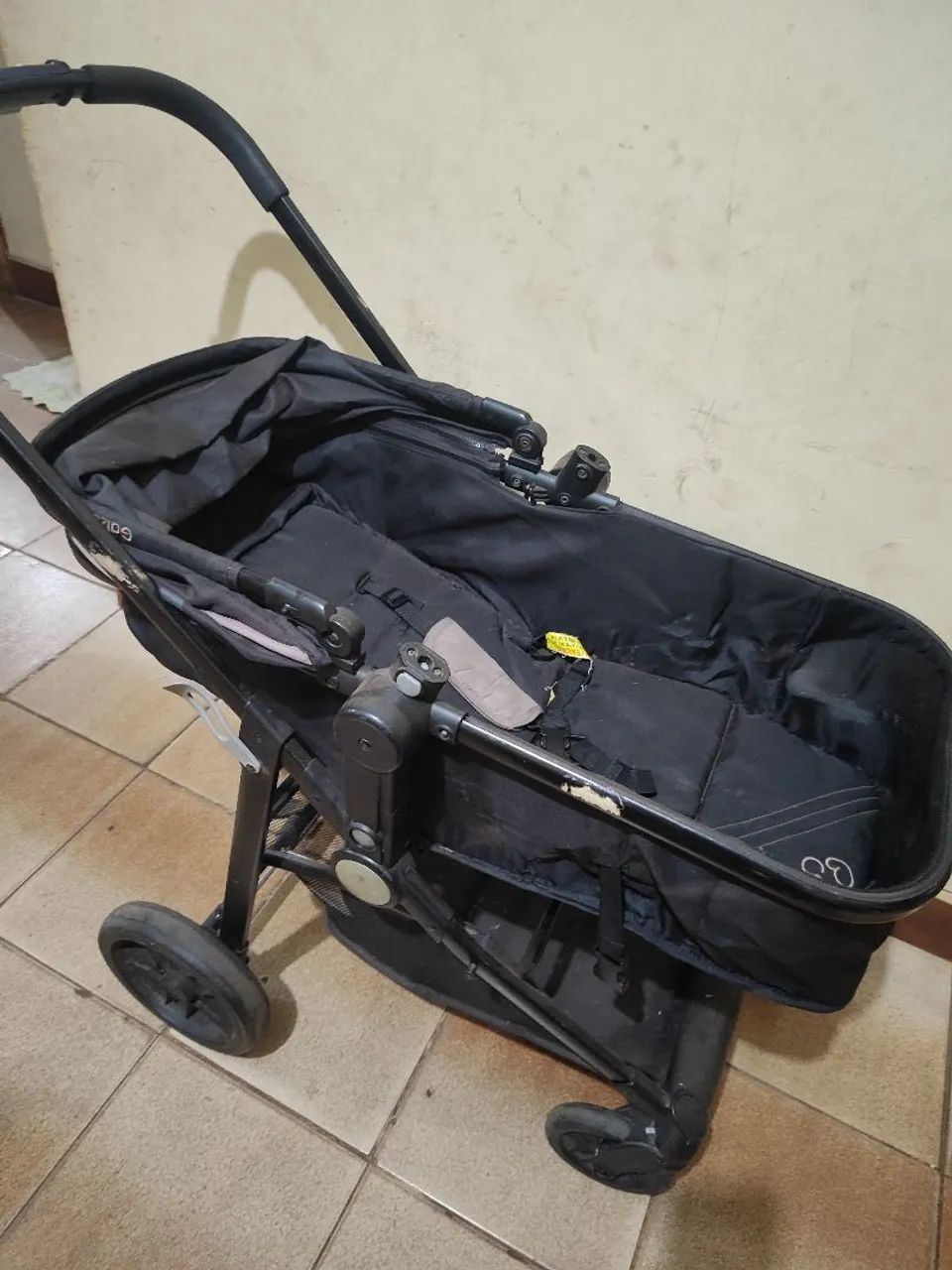 Carrinho de bebê Galzerano com bebê conforto  - Foto 4