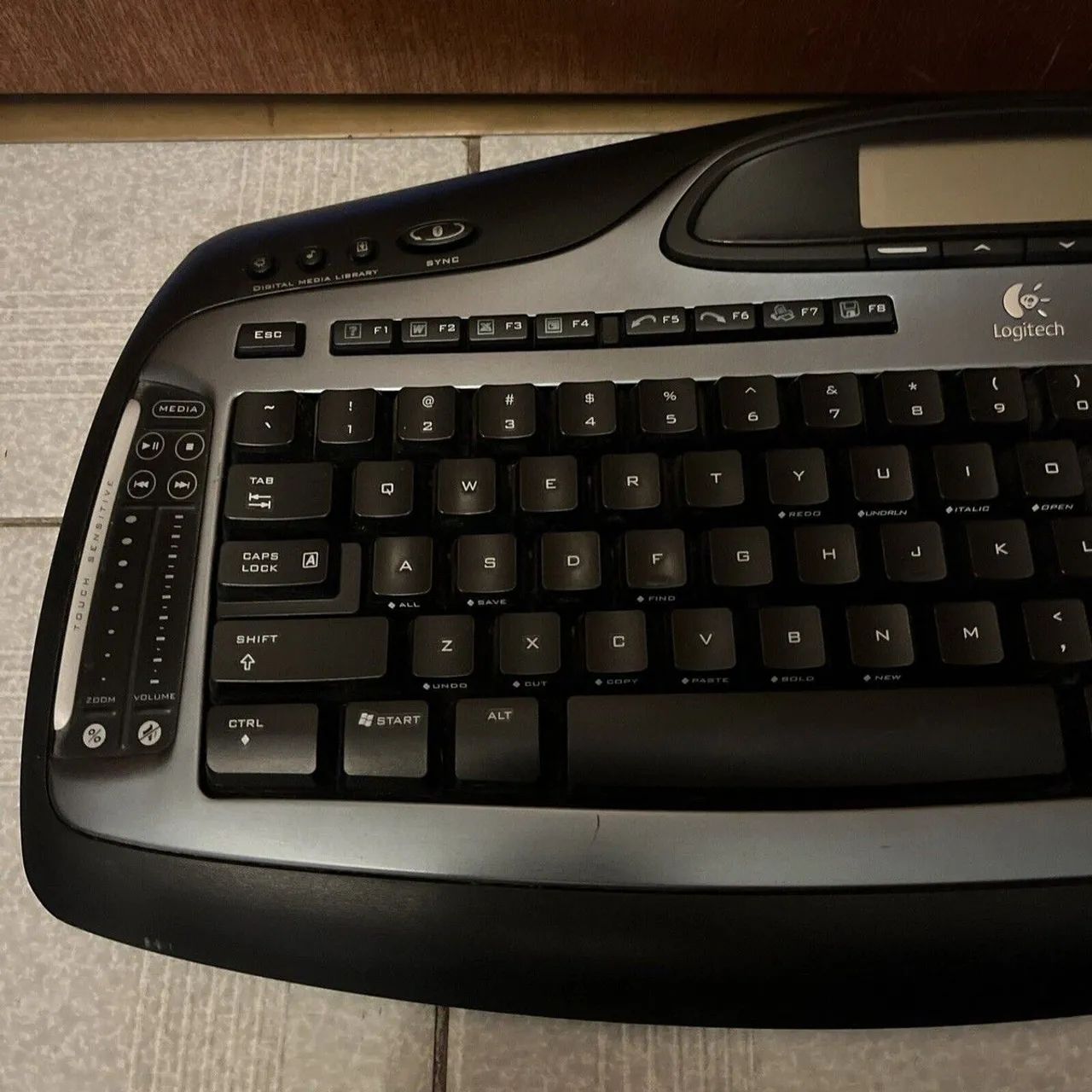 Teclado sem fio mx 5000 Logitech  - Foto 3