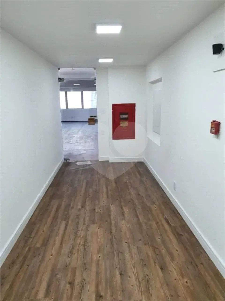 Sala comercial para locação e venda. 204m² AU - Foto 3