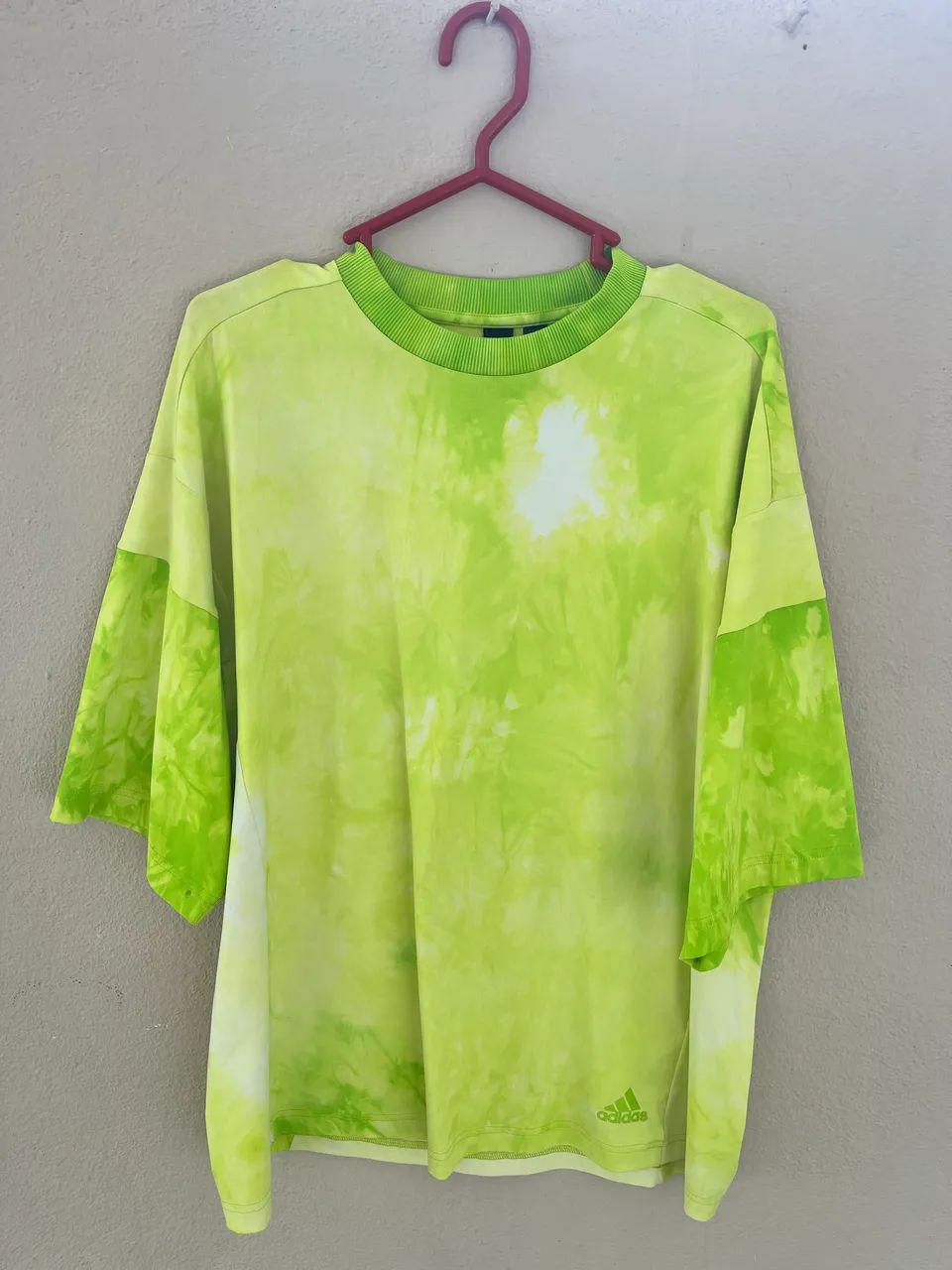 Camisa adidas oversized