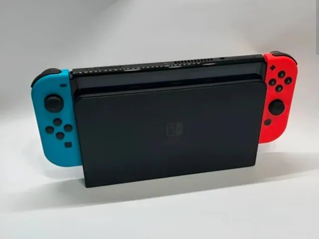Nitendo Switch Oled com 6 jogos digitais