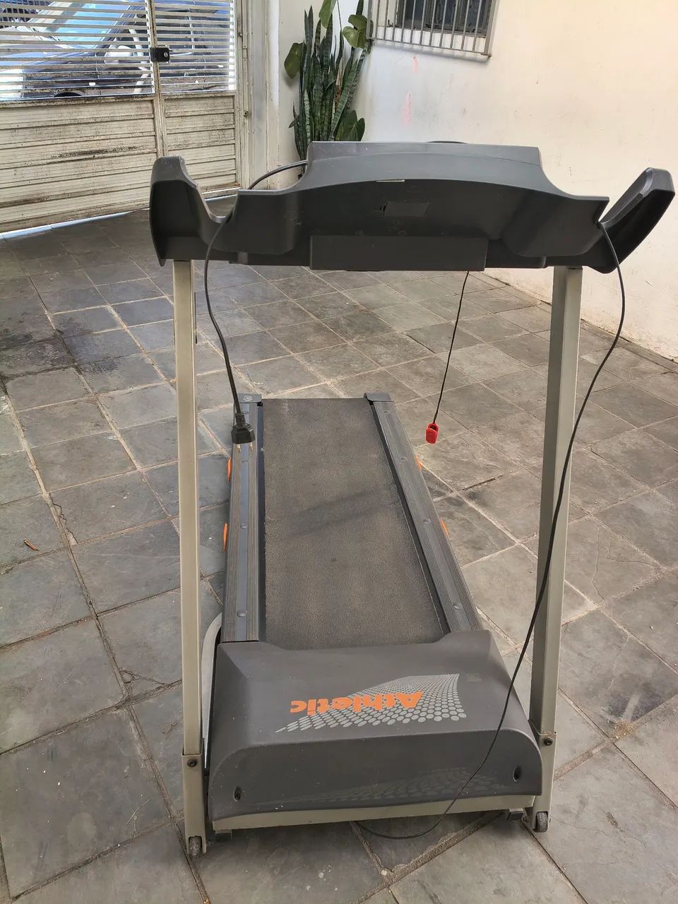 Esteira ergométrica Athletic Advanced 520ee  - Foto 4