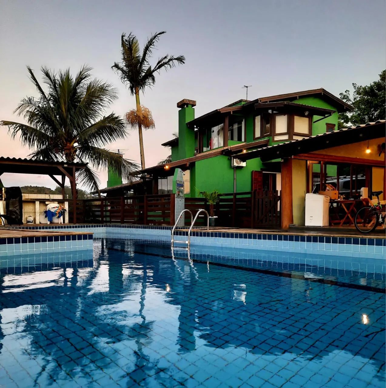 Casa, mansão, pequeno sítio, inigualável?