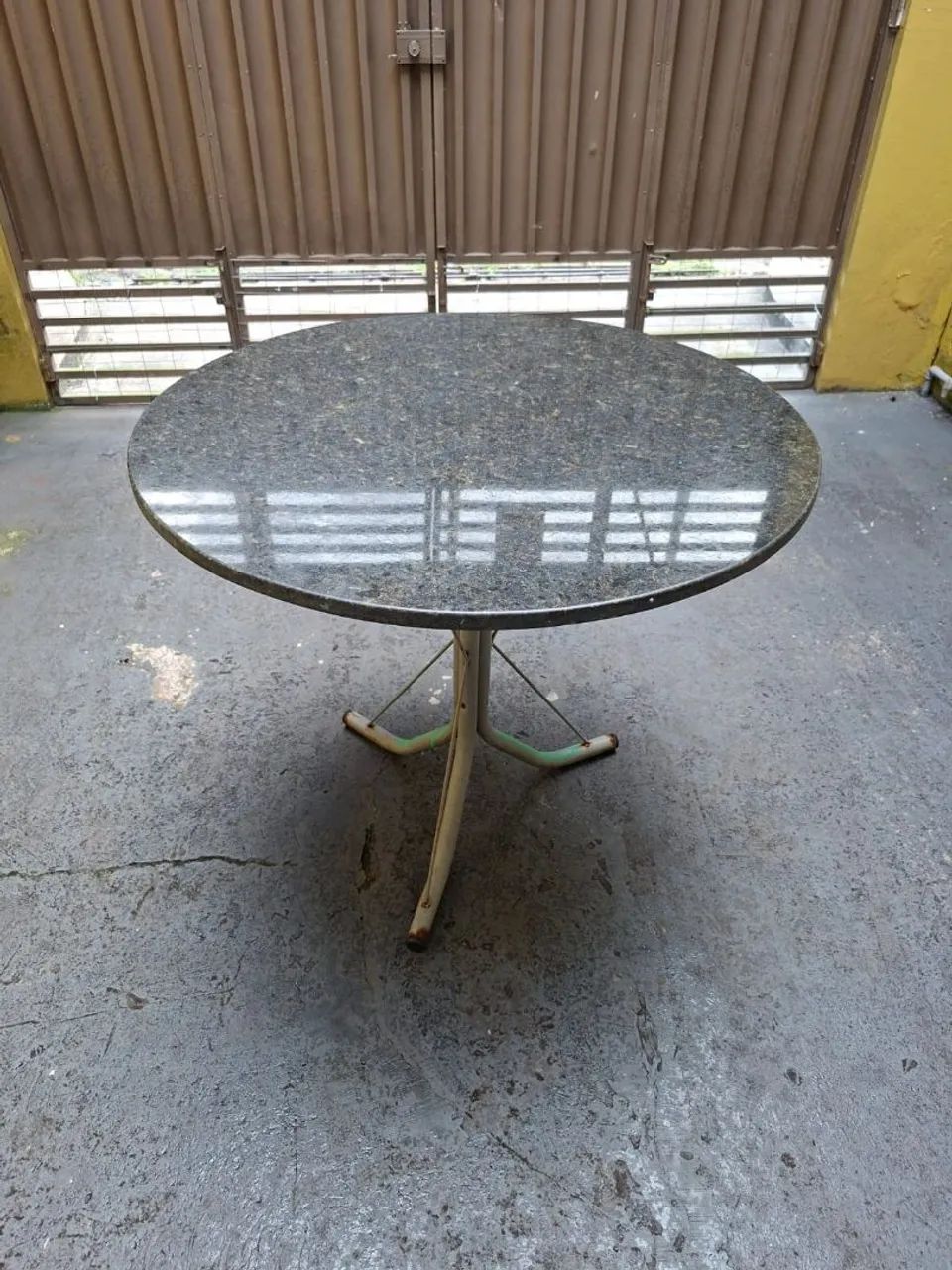 Mesa de granito 